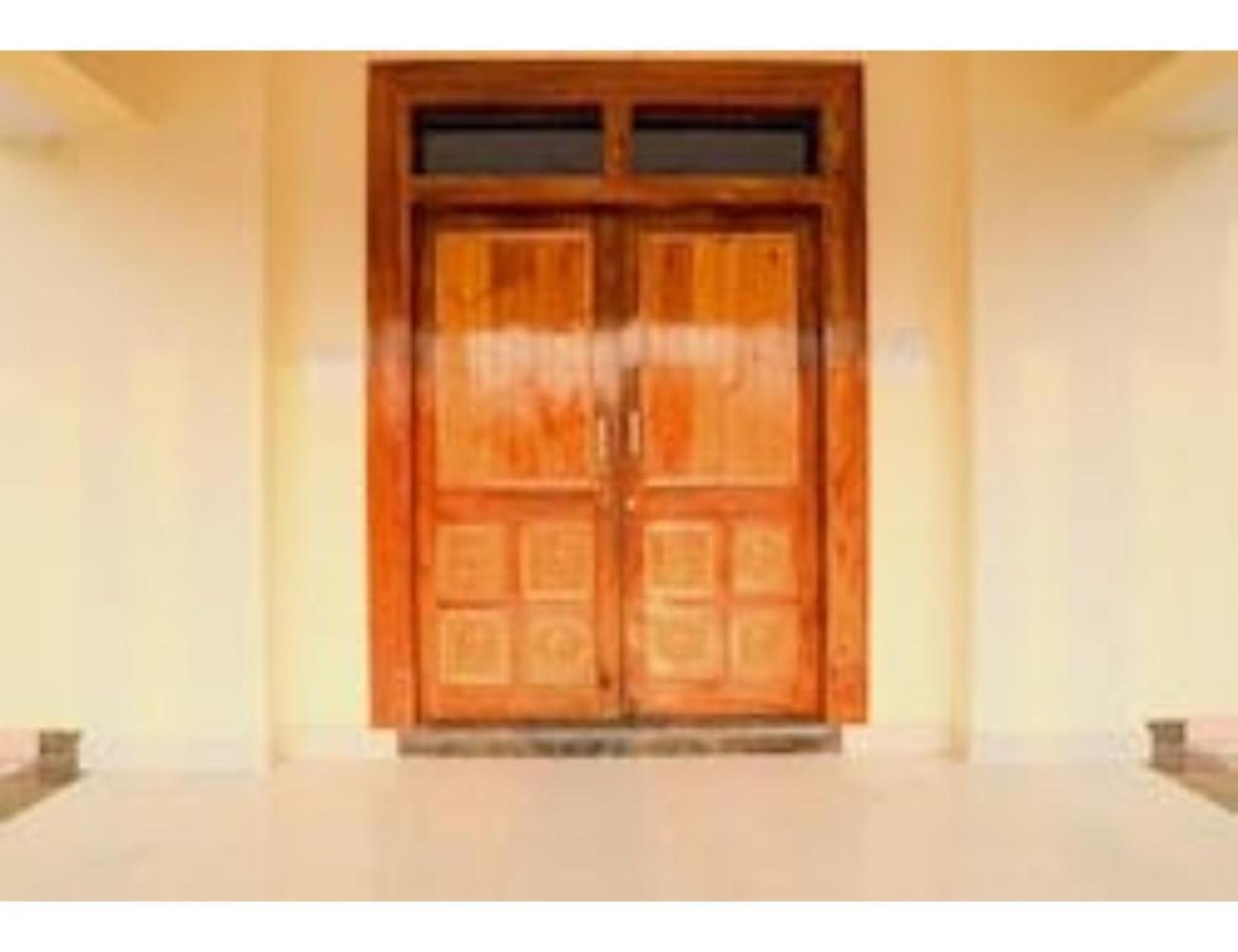 Shri Gopal Upwan Lawn & Banquet, Homestay Varanasi