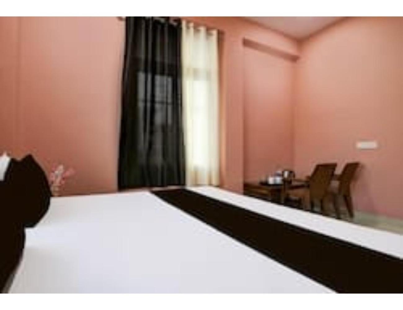 Shri Gopal Upwan Lawn & Banquet, Homestay