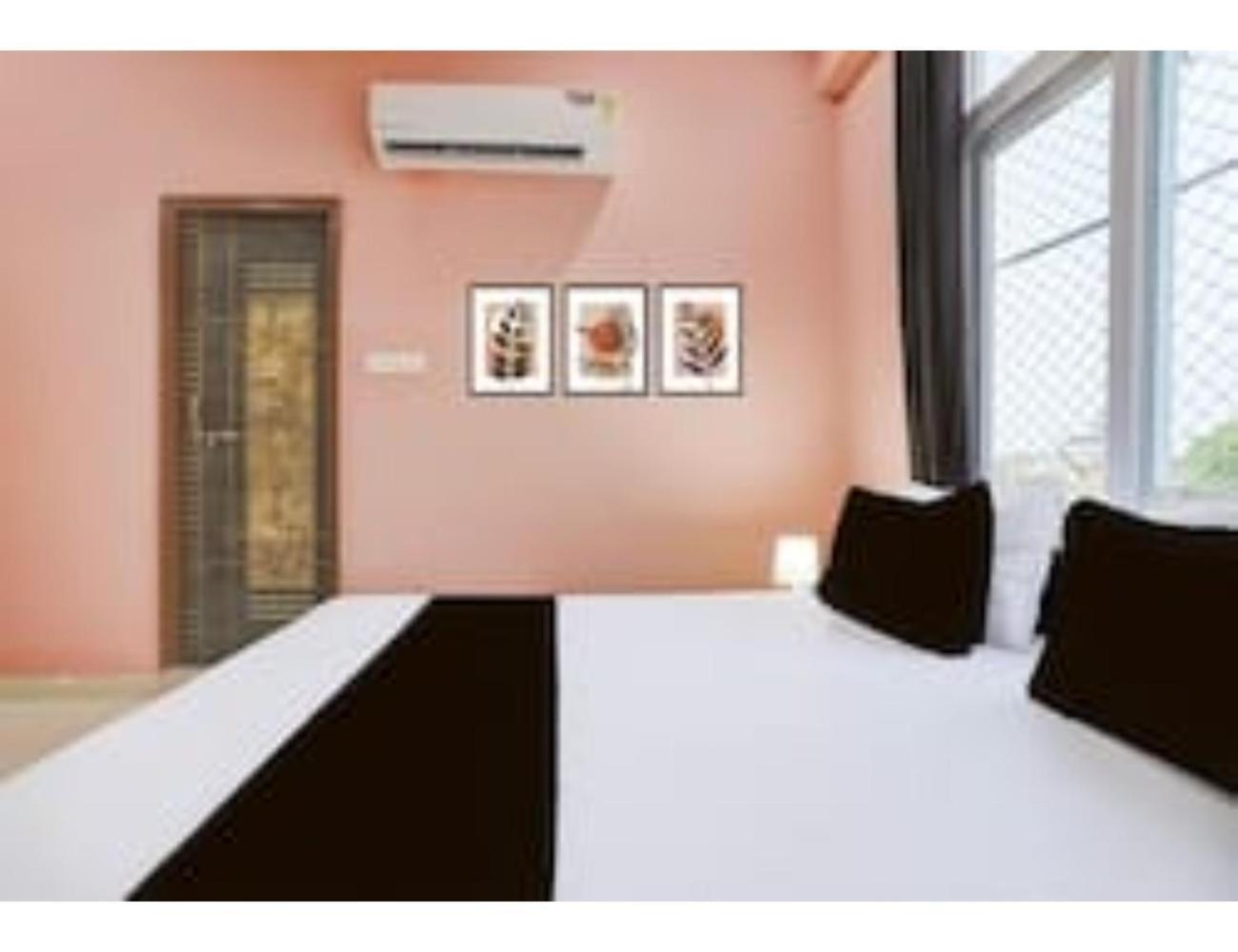 Homestay Shri Gopal Upwan Lawn & Banquet, Varanasi